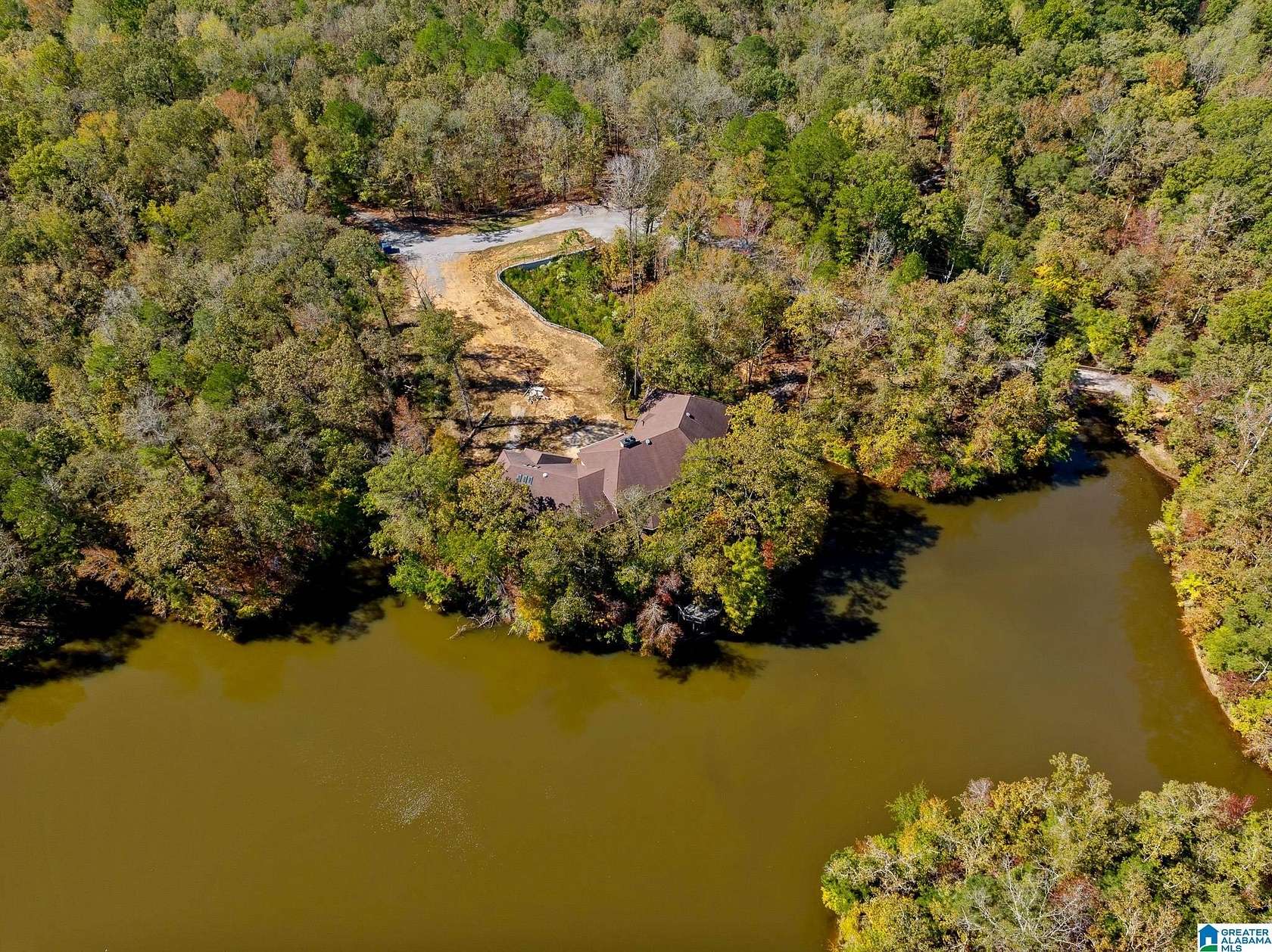 9.62 Acres of Improved Mixed-Use Land for Sale in Helena, Alabama