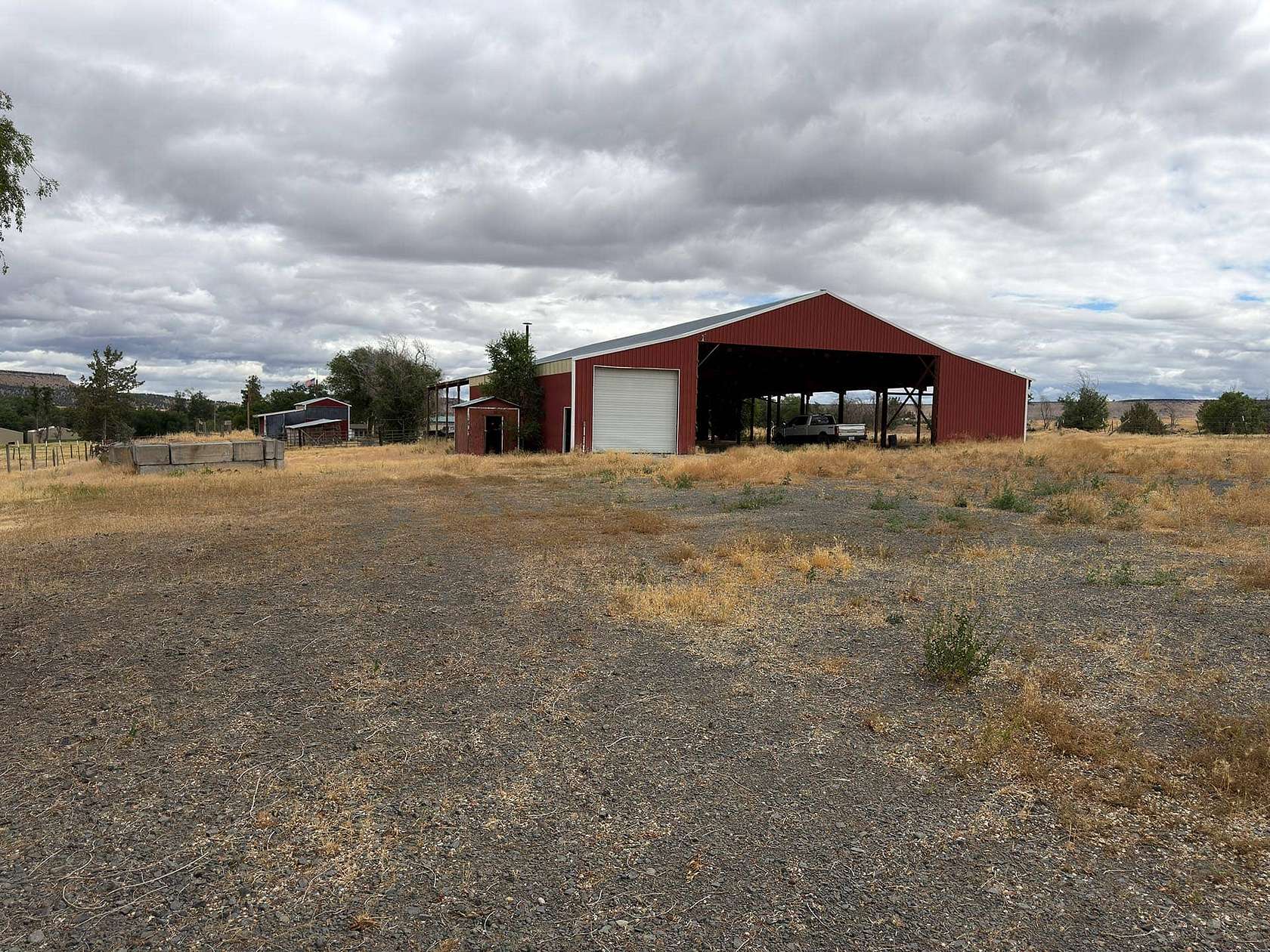 148 Acres of Land for Sale in Madras, Oregon
