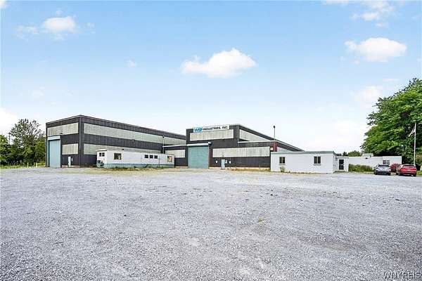 5.7 Acres of Improved Mixed-Use Land for Sale in Tonawanda, New York
