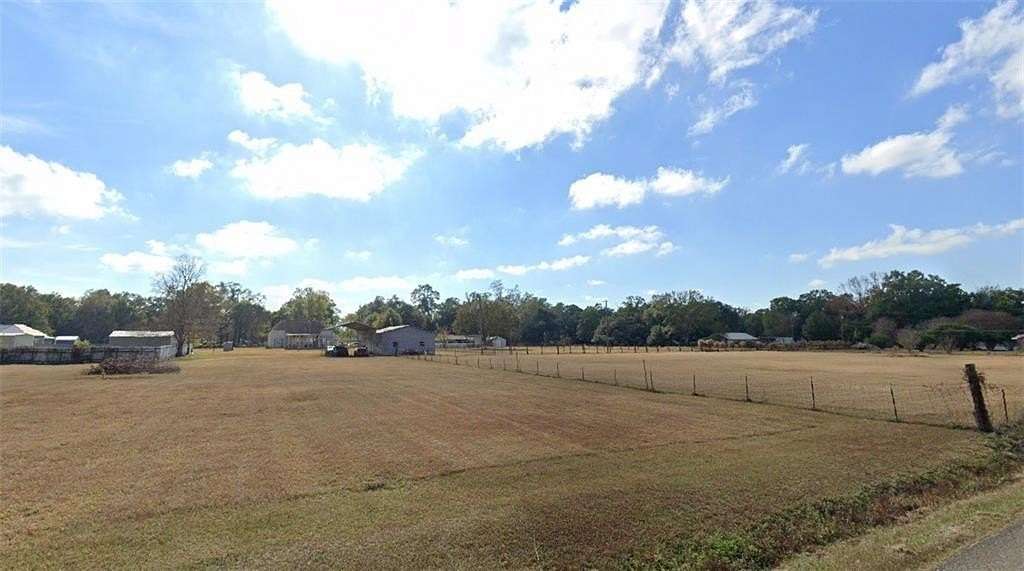 1 Acre of Land for Sale in Pearl River, Louisiana