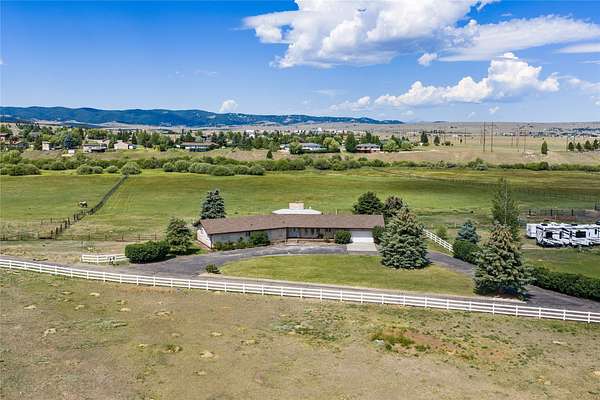 23 Acres of Agricultural Land with Home for Sale in Butte, Montana