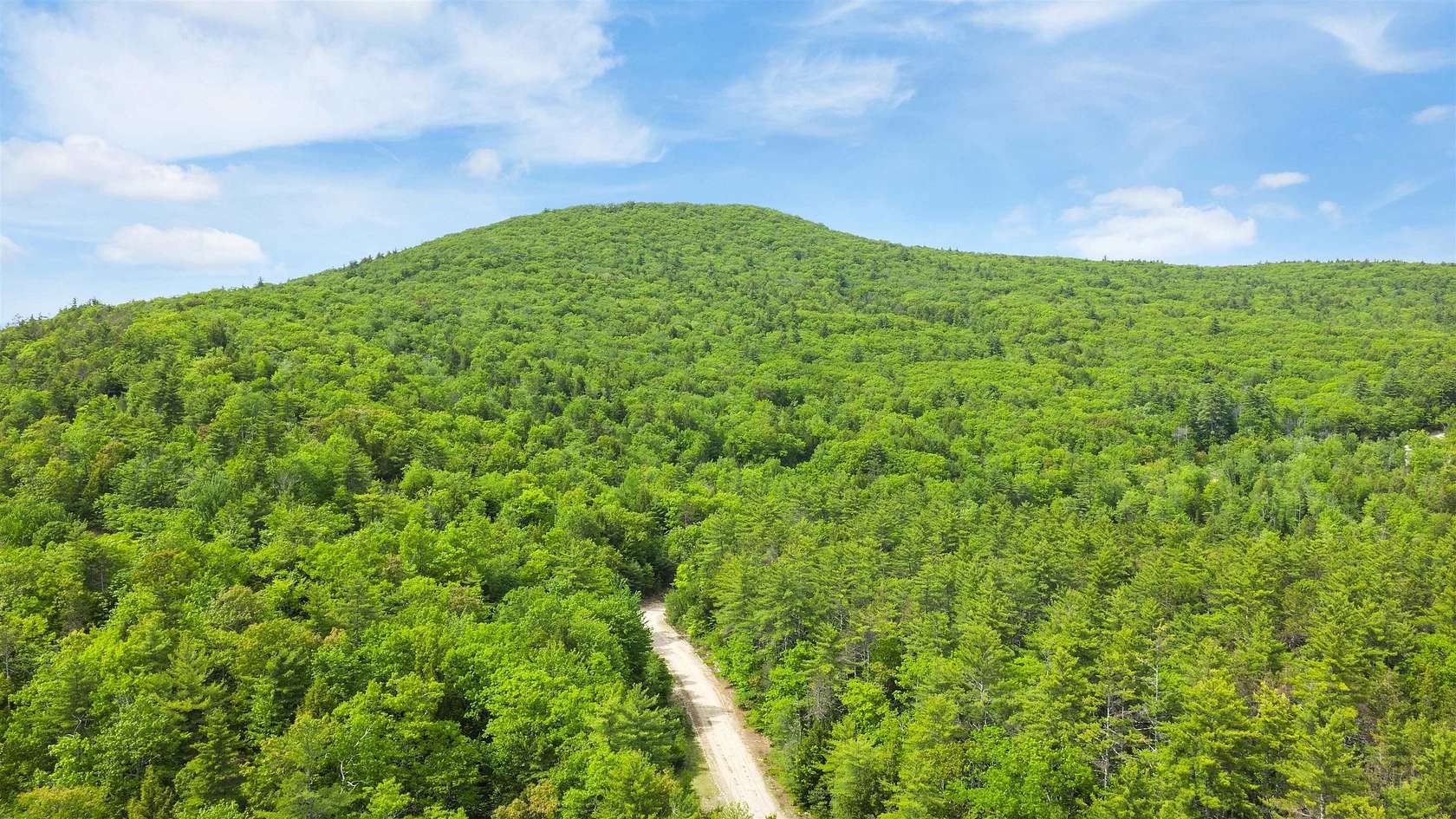 10 Acres of Recreational Land for Sale in New Durham, New Hampshire