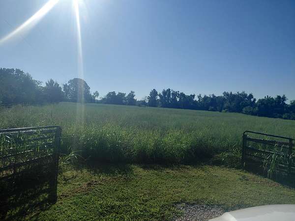 10 Acres of Land for Sale in Springfield, Missouri