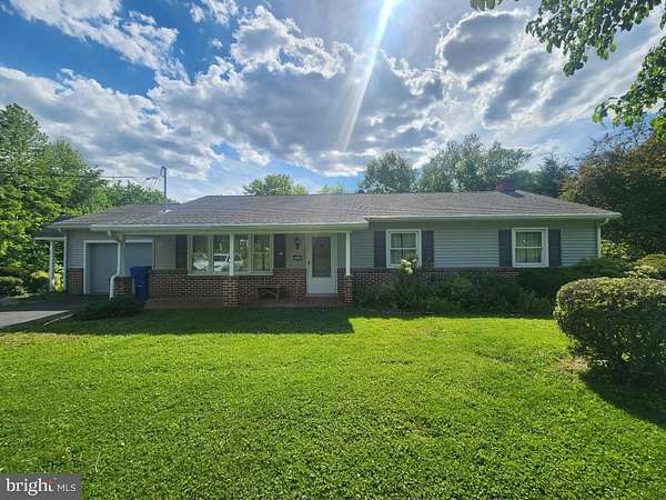2 Acres of Land with Home for Auction in Lancaster, Pennsylvania