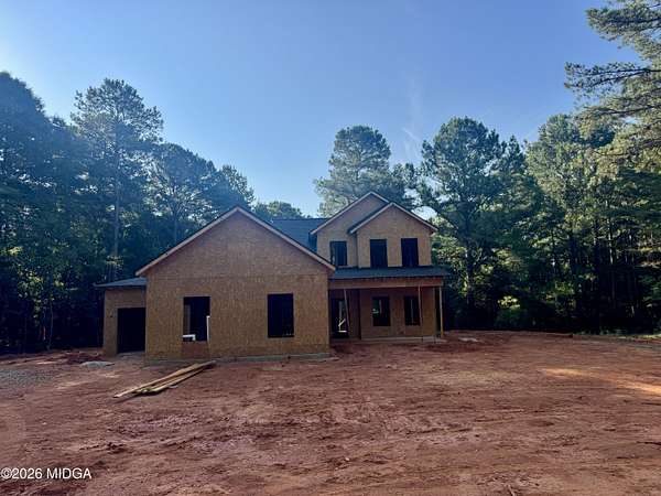 3 Acres of Land with Home for Sale in Jackson, Georgia