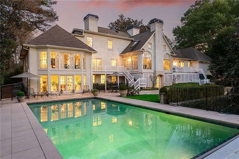 1.66 Acres of Land with Home for Sale in Atlanta, Georgia