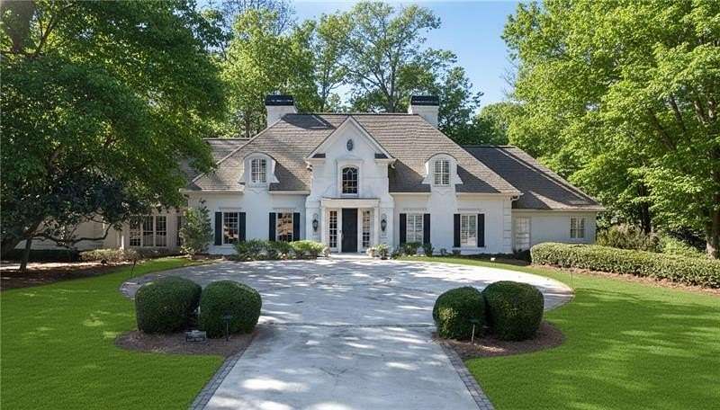 1.66 Acres of Land with Home for Sale in Atlanta, Georgia