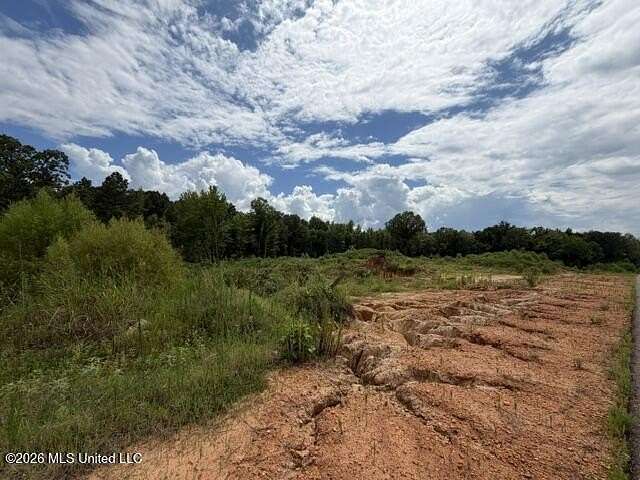 1.9 Acres of Residential Land for Sale in Byhalia, Mississippi