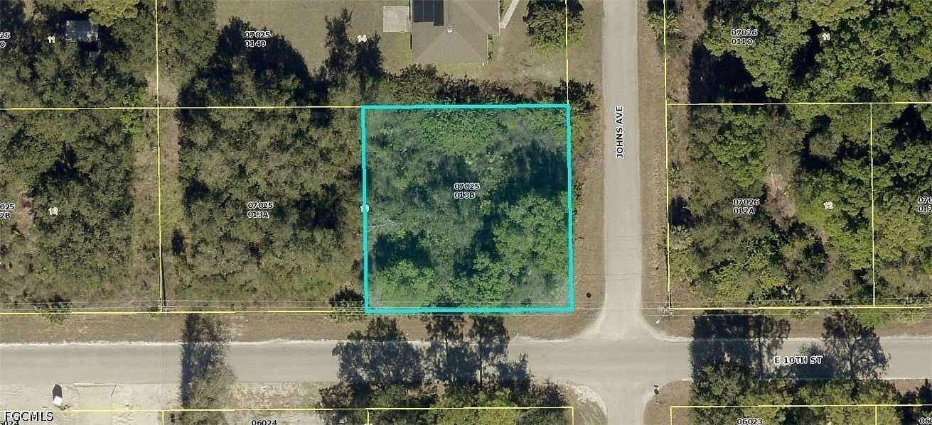 0.25 Acres of Residential Land for Sale in Lehigh Acres, Florida