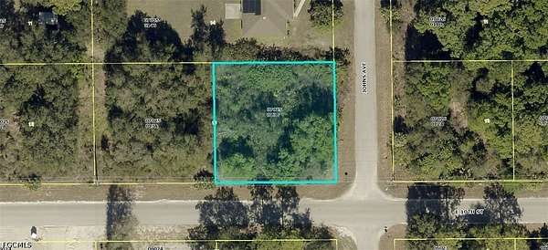 0.25 Acres of Residential Land for Sale in Lehigh Acres, Florida