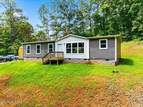 4 Acres of Land with Home for Sale in Athens, Tennessee