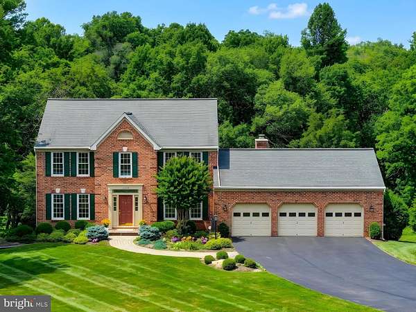 3 Acres of Land with Home for Sale in Sykesville, Maryland