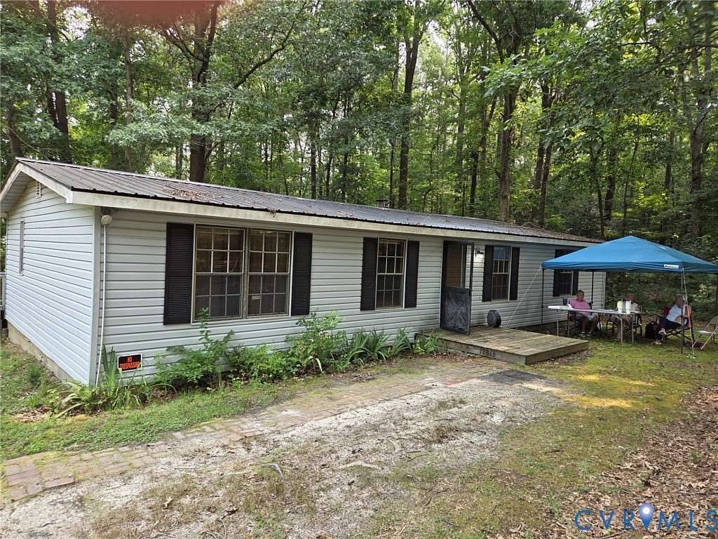 3 Acres of Land with Home for Auction in Dinwiddie, Virginia