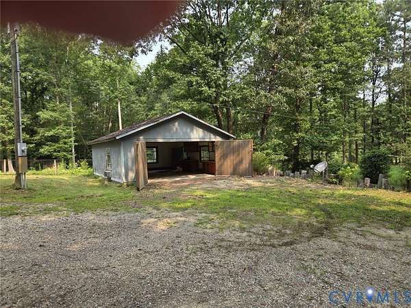 3 Acres of Land with Home for Auction in Dinwiddie, Virginia