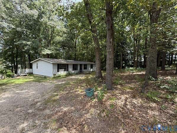 3 Acres of Land with Home for Auction in Dinwiddie, Virginia