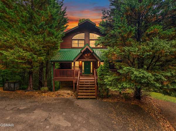 63.4 Acres of Land with Home for Sale in Gatlinburg, Tennessee