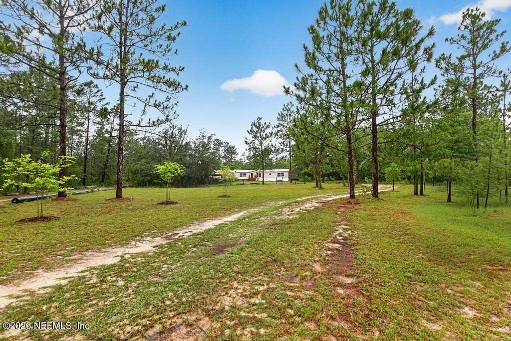 5 Acres of Land with Home for Sale in Hawthorne, Florida