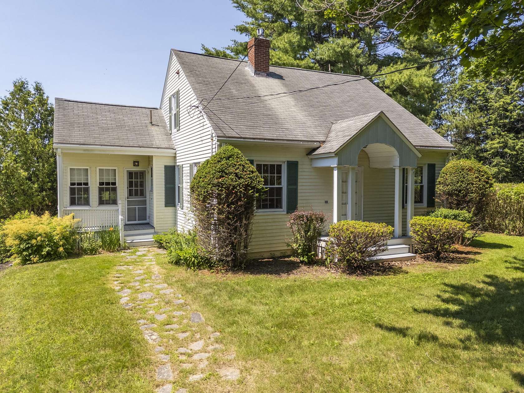 4.9 Acres of Land with Home for Sale in Falmouth, Maine