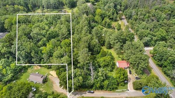 2.6 Acres of Residential Land for Sale in Glencoe, Alabama
