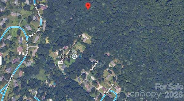 4.52 Acres of Residential Land for Sale in Hendersonville, North Carolina