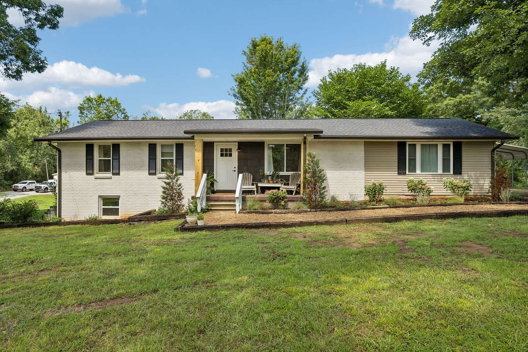 4 Acres of Land with Home for Sale in Bon Aqua, Tennessee