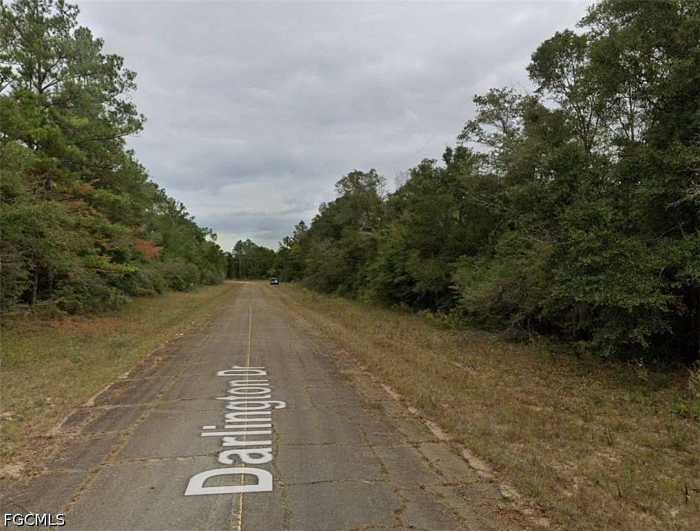 0.26 Acres of Residential Land for Sale in Chipley, Florida