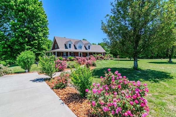 27.2 Acres of Recreational Land with Home for Sale in Columbia, Kentucky