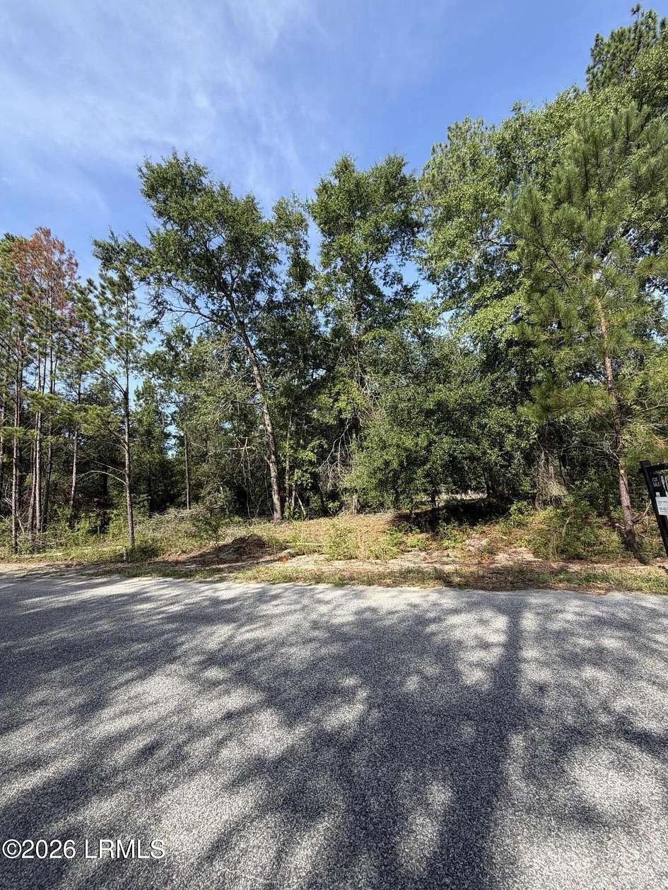 1.25 Acres of Residential Land for Sale in Ridgeland, South Carolina