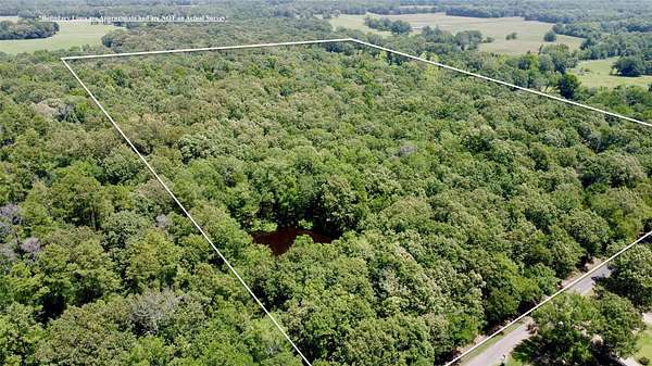 14.1 Acres of Recreational & Residential Land for Sale in Powderly, Texas