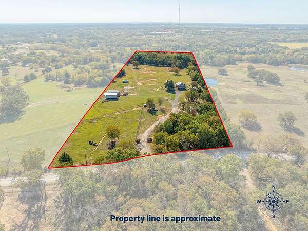 11 Acres of Recreational Land for Sale in Gainesville, Texas