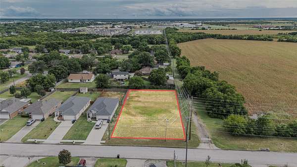 0.39 Acres of Residential Land for Sale in Greenville, Texas