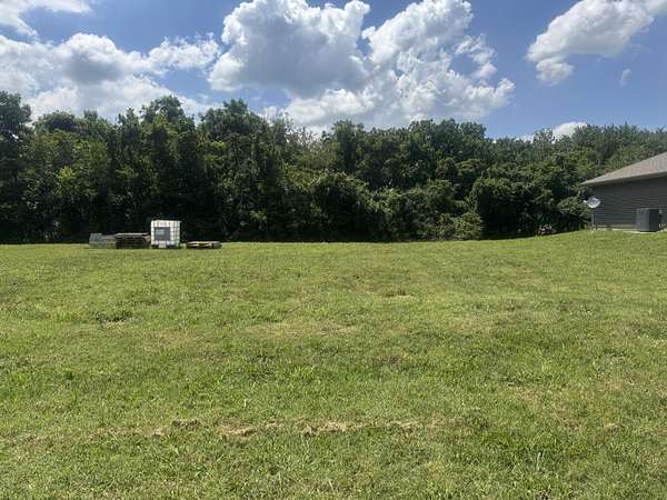0.75 Acres of Residential Land for Sale in Monett, Missouri