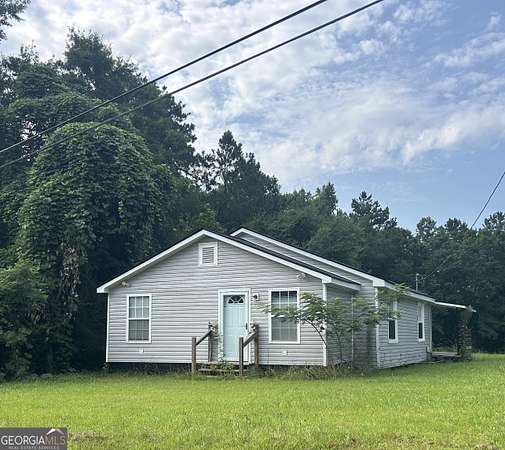 2.5 Acres of Land with Home for Sale in Thomaston, Georgia