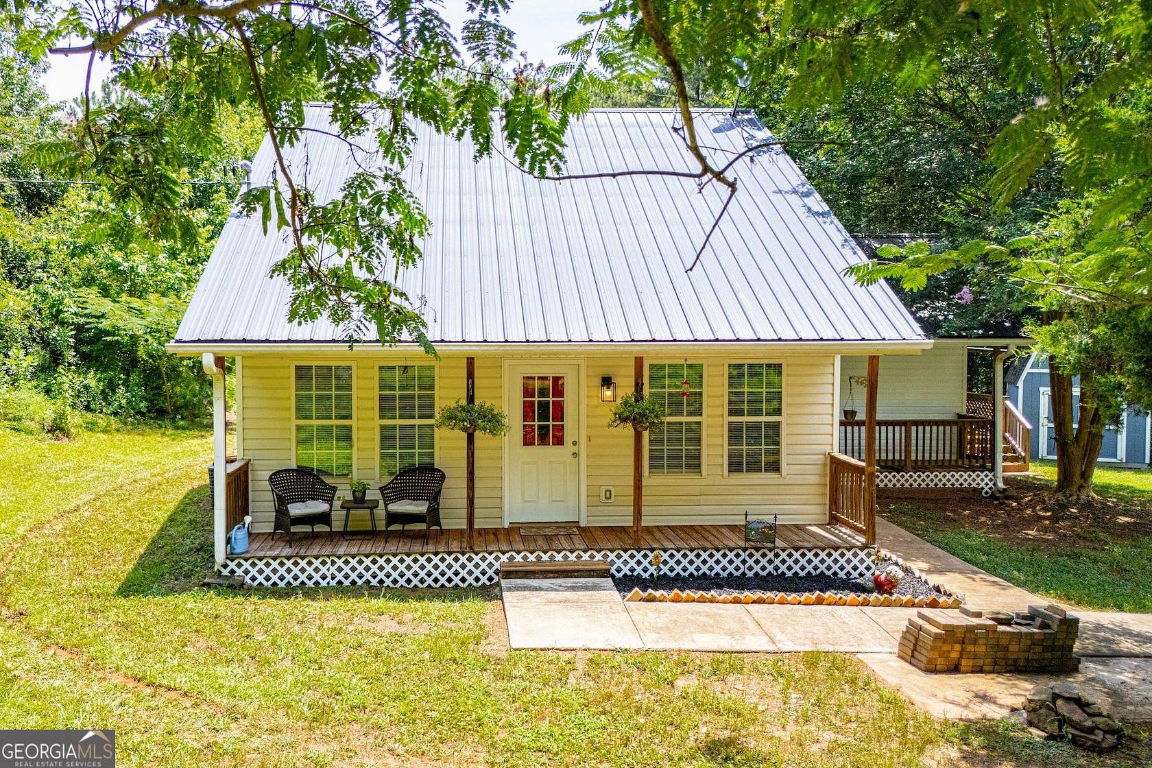 2 Acres of Land with Home for Sale in Roopville, Georgia