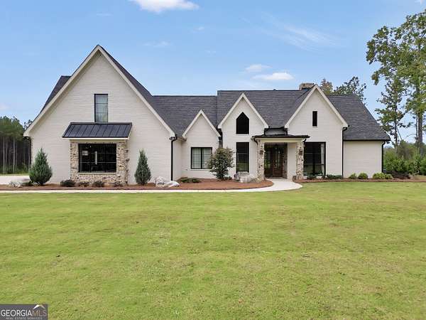 105 Acres of Land with Home for Sale in Monticello, Georgia