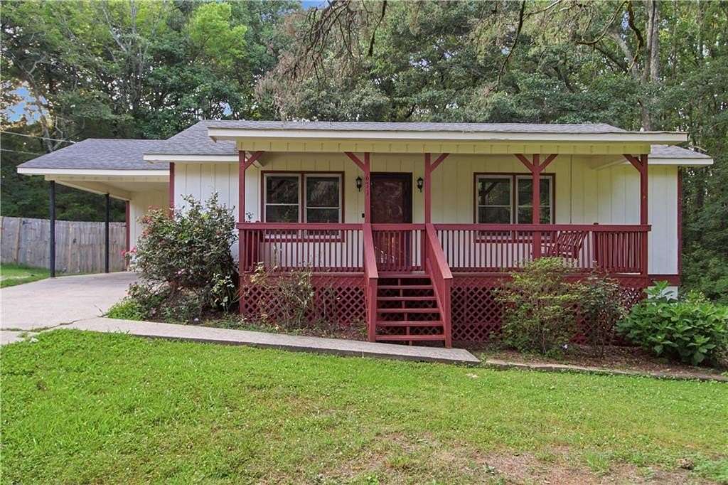 2 Acres of Land with Home for Sale in Canton, Georgia
