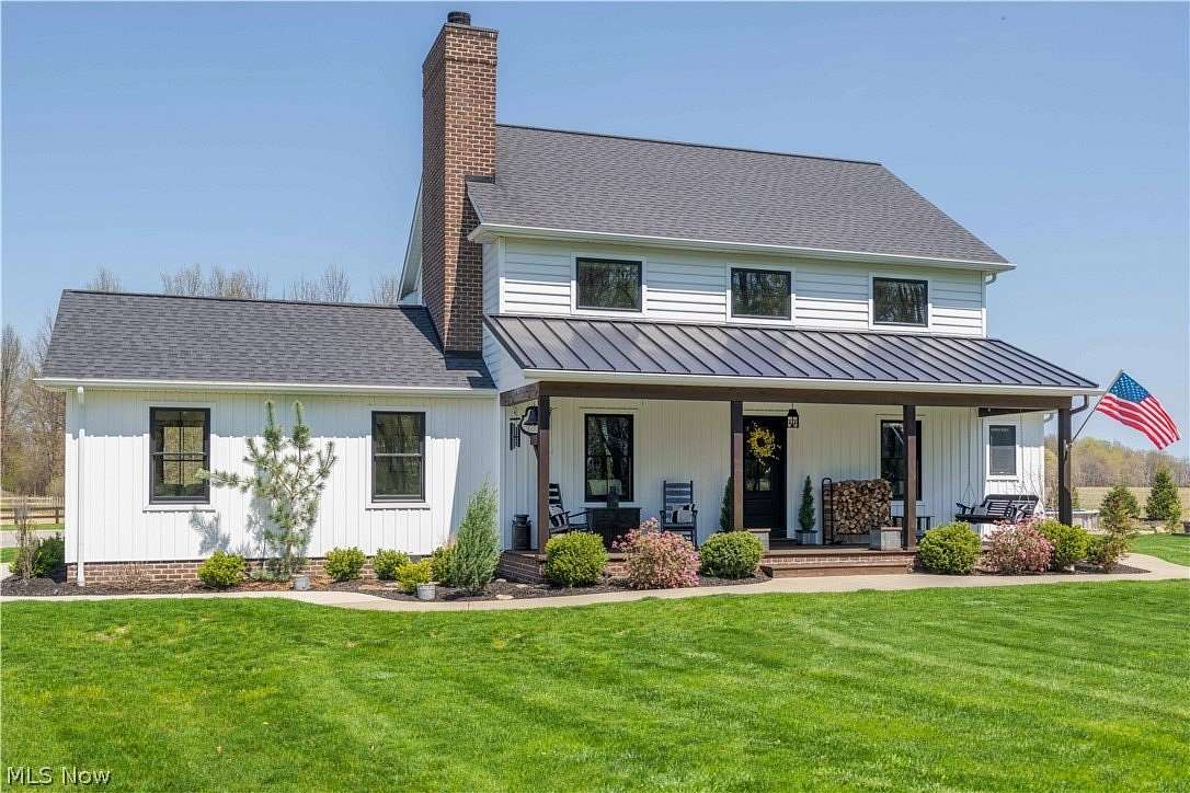 11 Acres of Land with Home for Sale in Alliance, Ohio