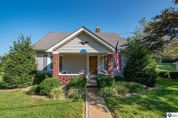 1.5 Acres of Land with Home for Lease in Vine Grove, Kentucky