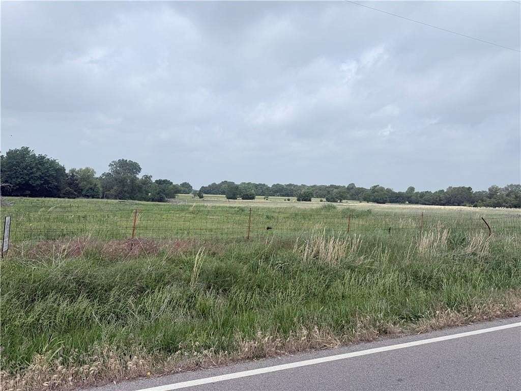 32.5 Acres of Agricultural Land for Sale in Independence, Kansas