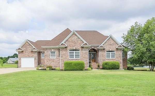 1.71 Acres of Land with Home for Sale in Paducah, Kentucky