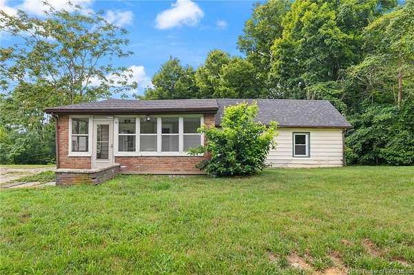 1.5 Acres of Land with Home for Auction in New Albany, Indiana