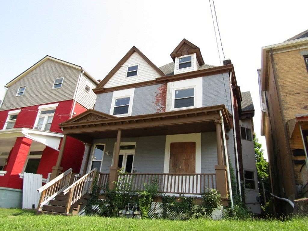 0.08 Acres of Residential Land for Sale in Pittsburgh, Pennsylvania