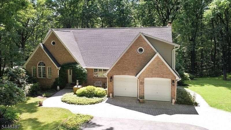 5.18 Acres of Land with Home for Sale in Mount Olive Township, New Jersey