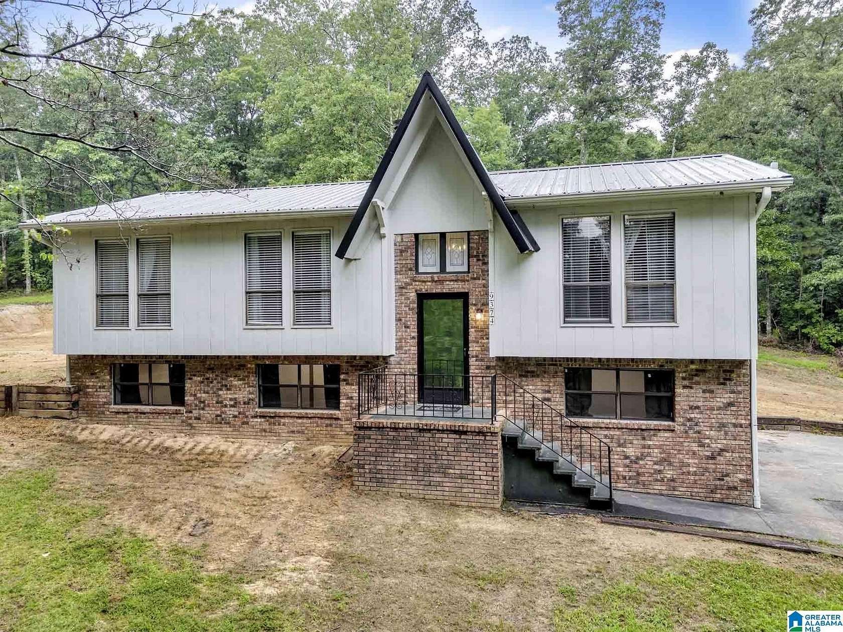 2.1 Acres of Land with Home for Sale in Dora, Alabama