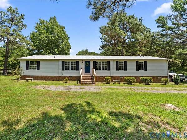 10.5 Acres of Land with Home for Sale in Aylett, Virginia