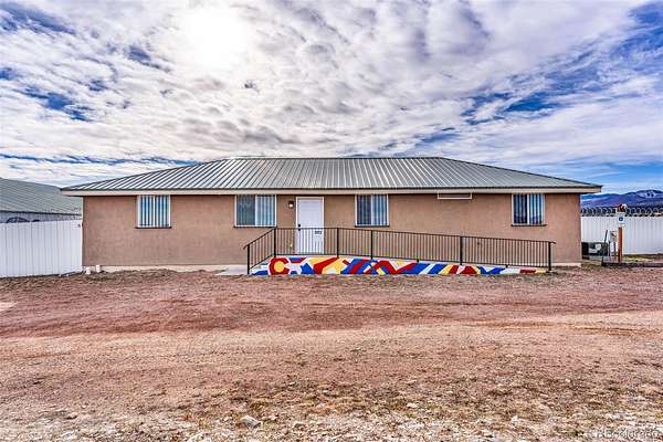 35.1 Acres of Agricultural Land with Home for Sale in Pueblo, Colorado