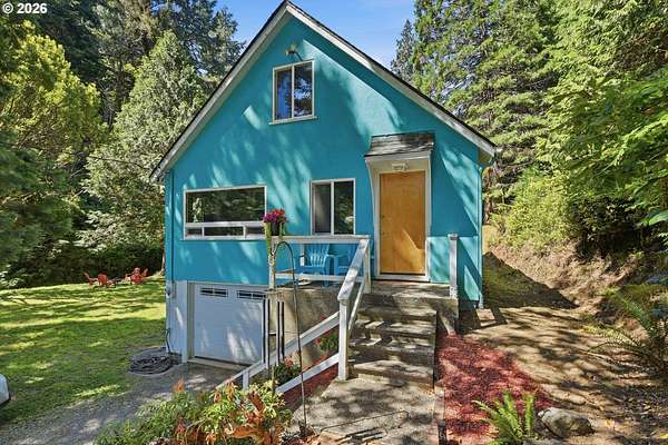 3.13 Acres of Land with Home for Sale in Coos Bay, Oregon
