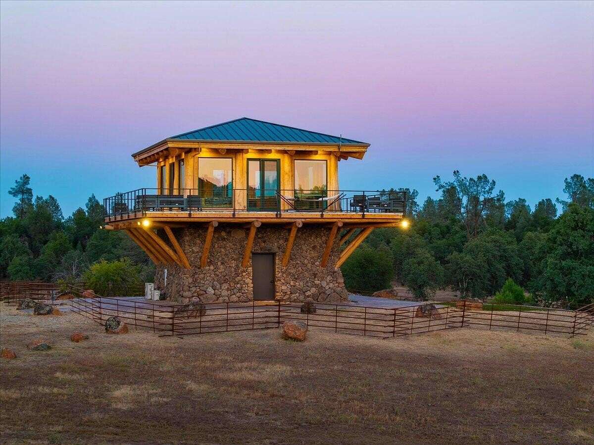 748 Acres of Land with Home for Sale in Redding, California