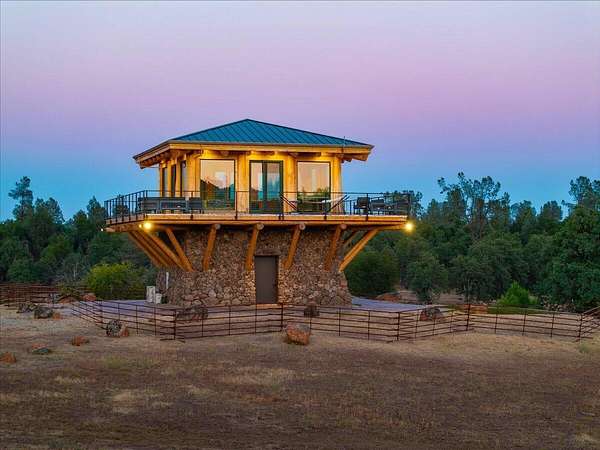 748 Acres of Land with Home for Sale in Redding, California