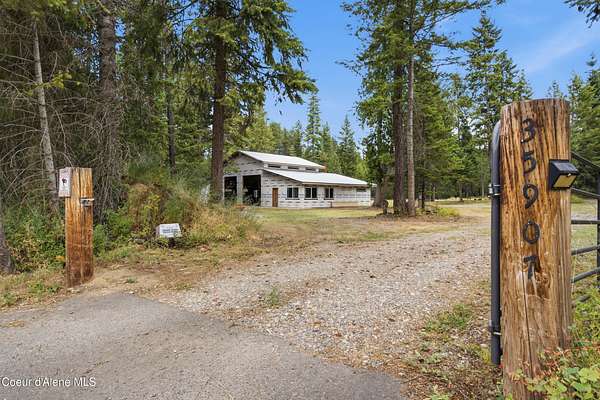 5 Acres of Land with Home for Sale in Oldtown, Idaho